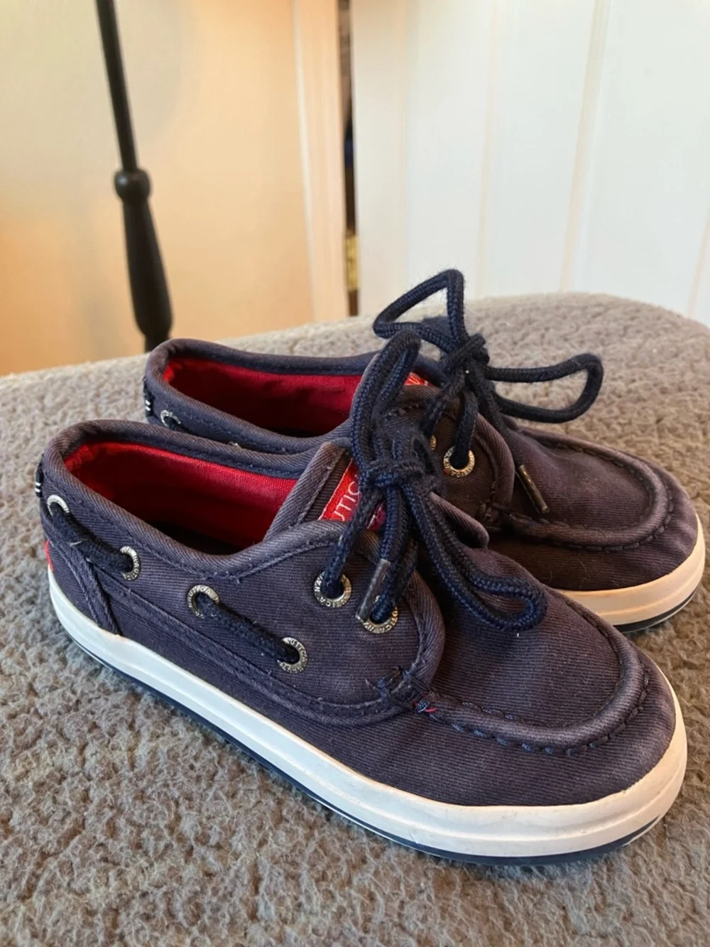Nautica toddler navy blue canvas loafers Summer boat shoes unisex size 10